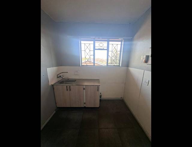 2 BEDROOM PROPERTY TO RENT IN ROSETTENVILLE